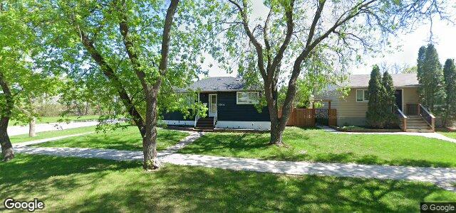 Larawan ng 1016 Rosemount Avenue sa Winnipeg, Manitoba
