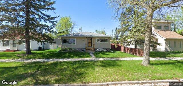 Larawan ng 1025 Rosemount Avenue sa Winnipeg, Manitoba