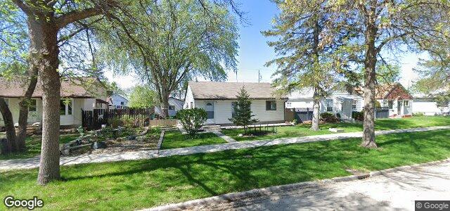 Photo of 1037 Rosemount Avenue in Winnipeg, Manitoba