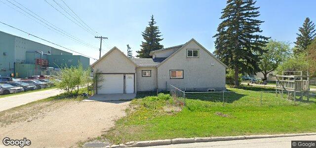 Larawan ng 1100 Somerville Avenue sa Winnipeg, Manitoba