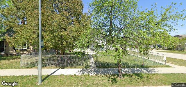 Larawan ng 1103 Somerville Avenue sa Winnipeg, Manitoba