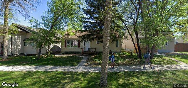 Larawan ng 1112 Rosemount Avenue sa Winnipeg, Manitoba