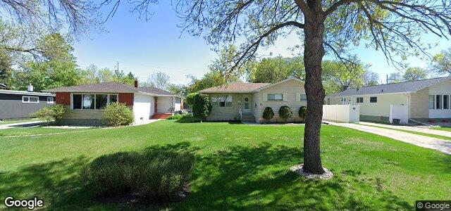 Larawan ng 12 Saturn Bay sa Winnipeg, Manitoba