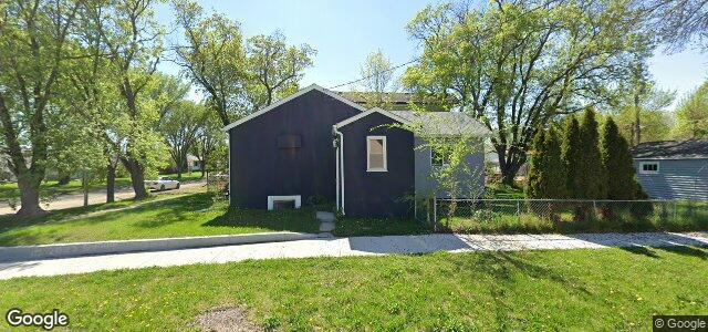 Larawan ng 1203 Edderton Avenue sa Winnipeg, Manitoba