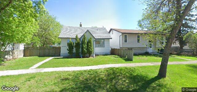 Photo of 1208 Rosemount Avenue in Winnipeg, Manitoba