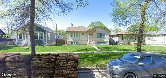 Larawan ng 1315 Rosemount Avenue sa Winnipeg, Manitoba