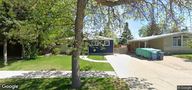 Larawan ng 1402 Somerville Avenue sa Winnipeg, Manitoba