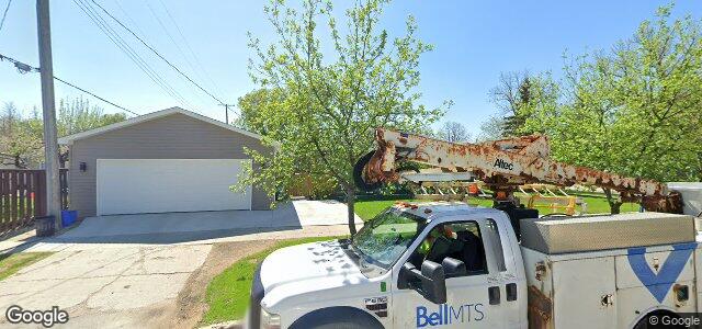 Larawan ng 1436 Somerville Avenue sa Winnipeg, Manitoba