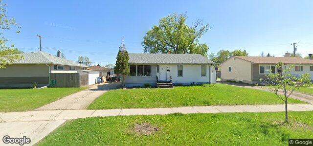 Larawan ng 1438 Somerville Avenue sa Winnipeg, Manitoba