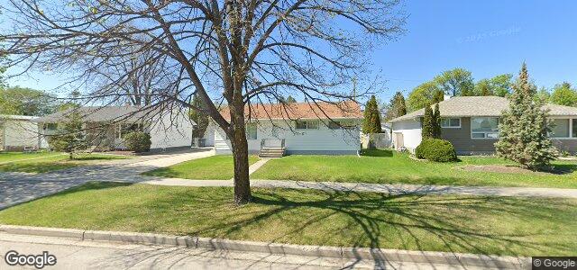 Larawan ng 1441 Somerville Avenue sa Winnipeg, Manitoba