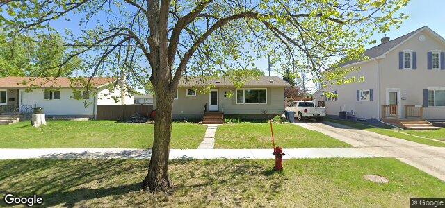 Larawan ng 1442 Somerville Avenue sa Winnipeg, Manitoba