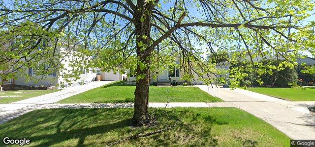 Larawan ng 1446 Somerville Avenue sa Winnipeg, Manitoba