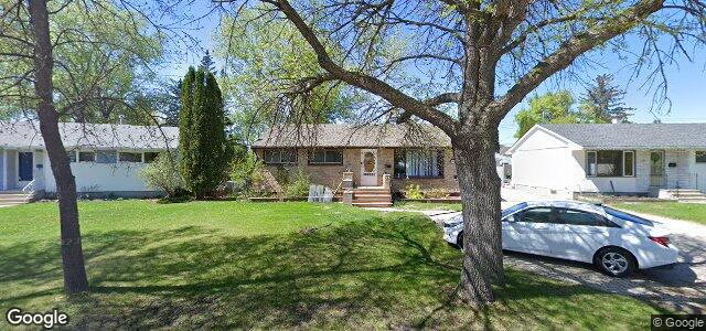 Photo of 17 Saturn Bay in Winnipeg, Manitoba