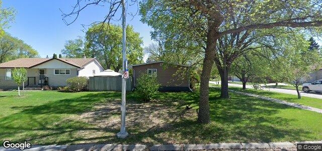 Larawan ng 2 Neptune Bay sa Winnipeg, Manitoba