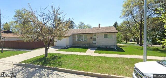 Larawan ng 2 Saturn Bay sa Winnipeg, Manitoba