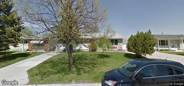 Larawan ng 11 Speyside Avenue sa Winnipeg, Manitoba