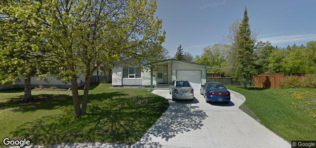 Larawan ng 110 Savoy Crescent sa Winnipeg, Manitoba