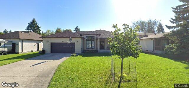 Larawan ng 111 Carlotta Crescent sa Winnipeg, Manitoba