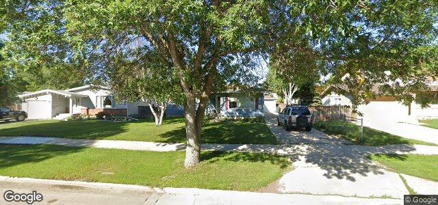 Larawan ng 126 Carlotta Crescent sa Winnipeg, Manitoba