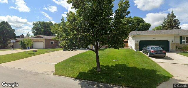 Larawan ng 126 Norlorne Drive sa Winnipeg, Manitoba