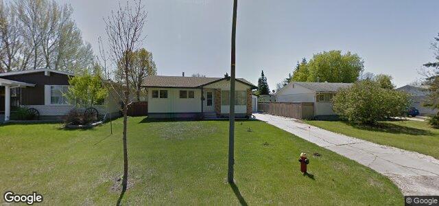 Larawan ng 14 Speyside Avenue sa Winnipeg, Manitoba