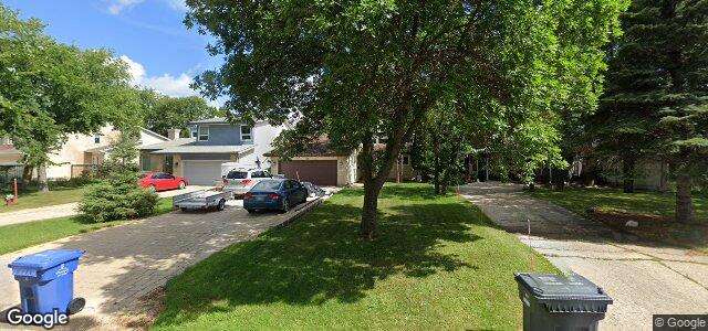 Larawan ng 15 Carlotta Crescent sa Winnipeg, Manitoba