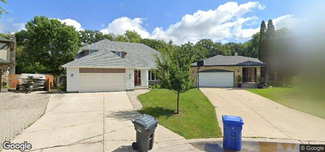 Larawan ng 15 Inverary Bay sa Winnipeg, Manitoba