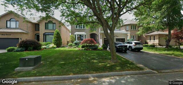 Larawan ng 18 Savoy Crescent sa Winnipeg, Manitoba