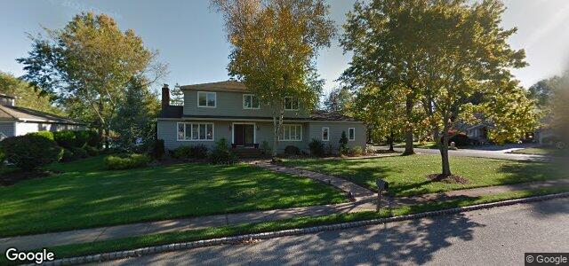 Larawan ng 2 Bingham Drive sa Winnipeg, Manitoba