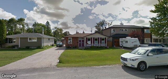 Larawan ng 22 Dumore Bay sa Winnipeg, Manitoba