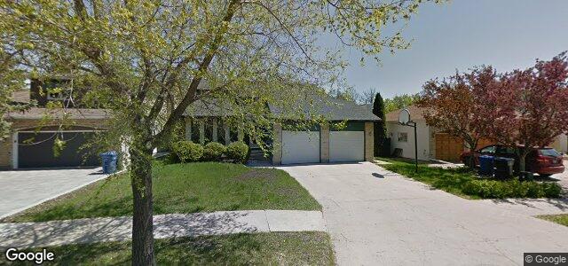 Larawan ng 225 Scotswood Drive S sa Winnipeg, Manitoba