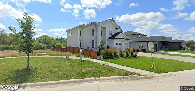 Larawan ng 250 Glenbush Street sa Winnipeg, Manitoba