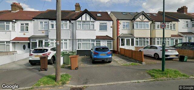 Larawan ng 26 Matlock Crescent sa Winnipeg, Manitoba