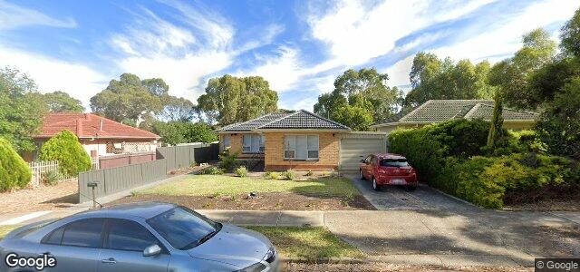 Larawan ng 27 Malone Street sa Winnipeg, Manitoba