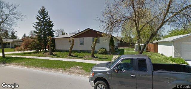 Larawan ng 3 Selwood Avenue sa Winnipeg, Manitoba