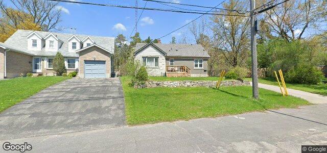 Larawan ng 30 Barbara Crescent sa Winnipeg, Manitoba