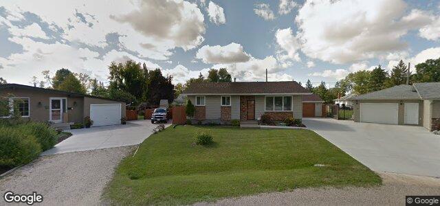 Larawan ng 30 Dumore Bay sa Winnipeg, Manitoba