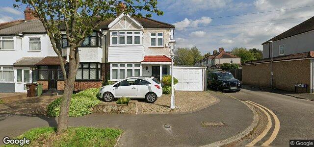 Larawan ng 34 Matlock Crescent sa Winnipeg, Manitoba