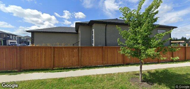 Larawan ng 386 Glenbush Street sa Winnipeg, Manitoba