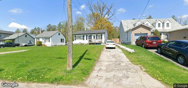 Larawan ng 42 Barbara Crescent sa Winnipeg, Manitoba