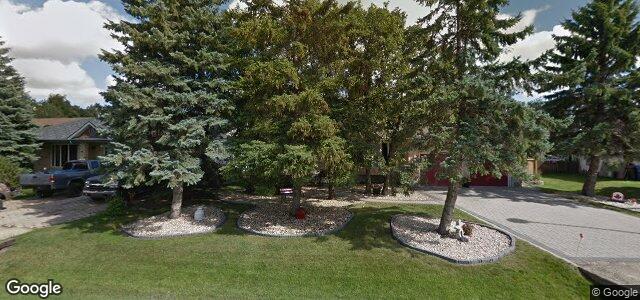 Larawan ng 45 Dumore Bay sa Winnipeg, Manitoba