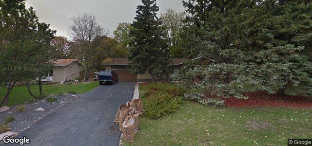 Larawan ng 546 Charleswood Road sa Winnipeg, Manitoba