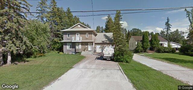 Larawan ng 561 Community Row sa Winnipeg, Manitoba