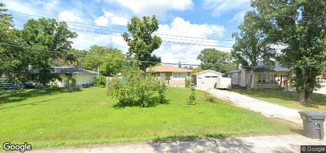 Larawan ng 5639 Rannock Avenue sa Winnipeg, Manitoba