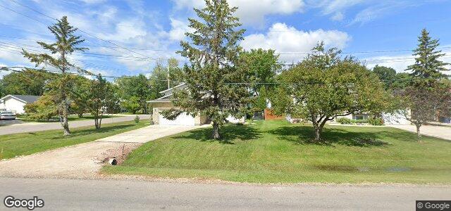 Larawan ng 5677 Rannock Avenue sa Winnipeg, Manitoba