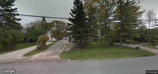 579 Charleswood Road（加拿大曼尼托巴省溫尼伯市）房屋照片