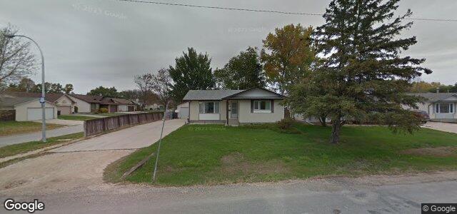 Larawan ng 5833 Rannock Avenue sa Winnipeg, Manitoba