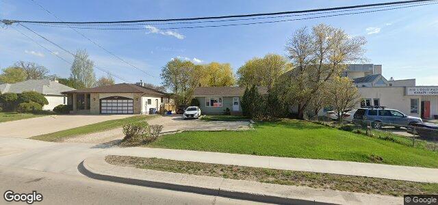 Larawan ng 5914 Roblin Boulevard sa Winnipeg, Manitoba