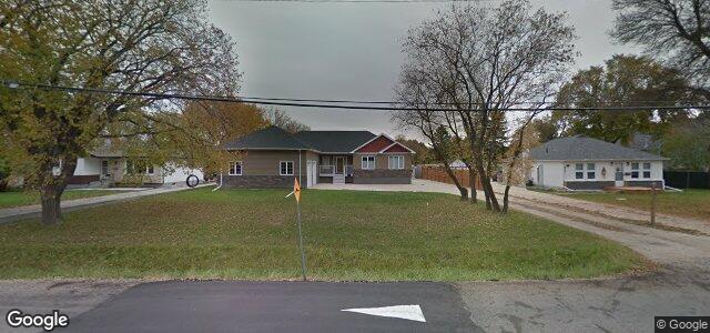 Larawan ng 601 Charleswood Road sa Winnipeg, Manitoba