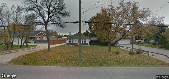 Larawan ng 607 Charleswood Road sa Winnipeg, Manitoba